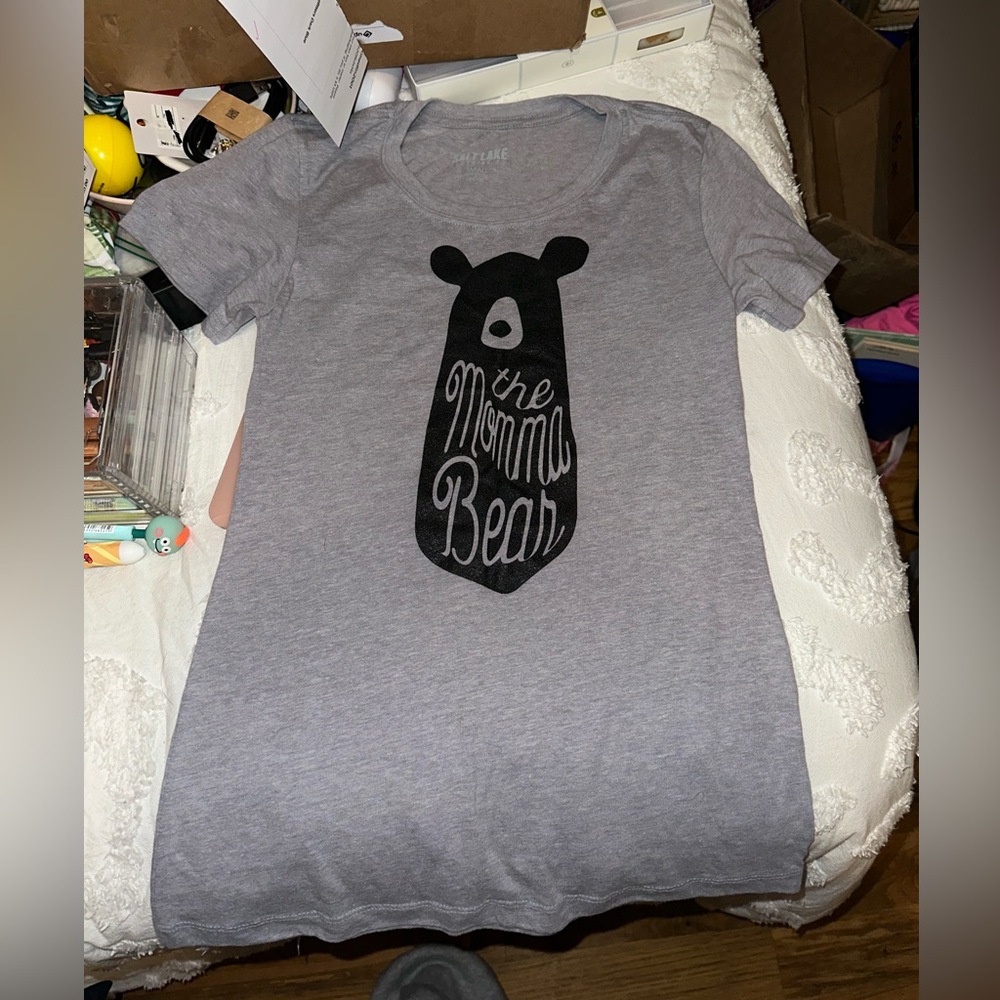 Salt Lake Clothing Gray The Momma Bear Tee